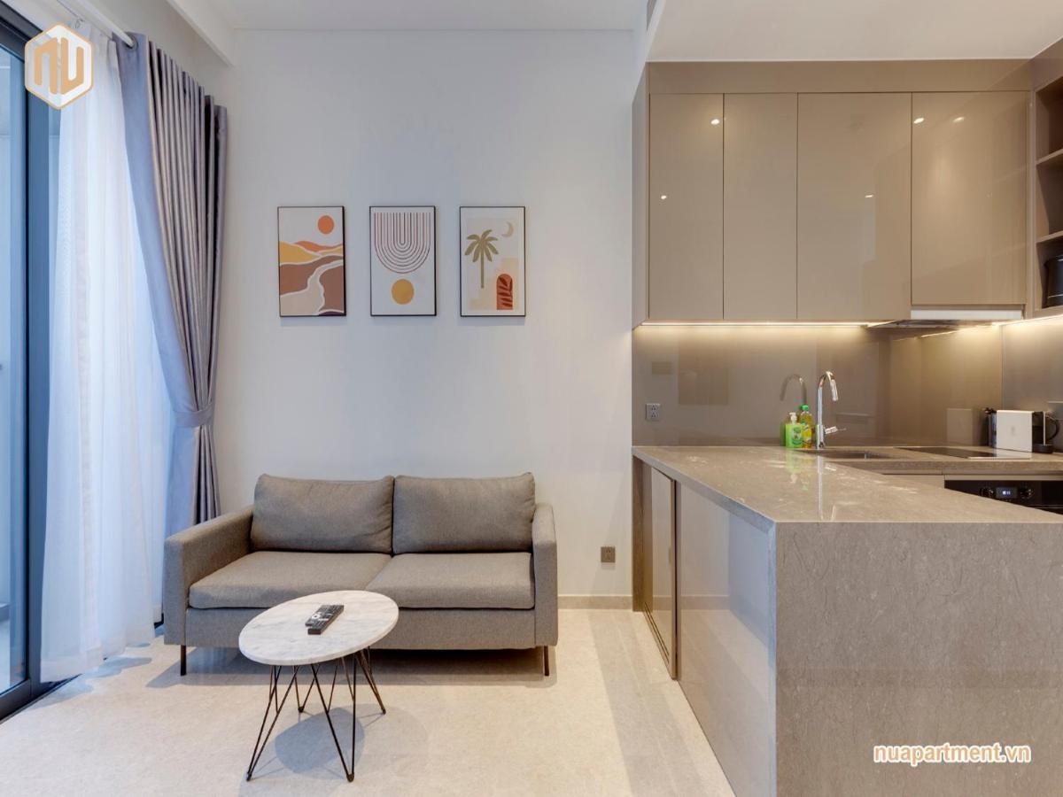Nu Marq Saigon - Luxury Apartment- Beautiful Gym Pool Appartement *